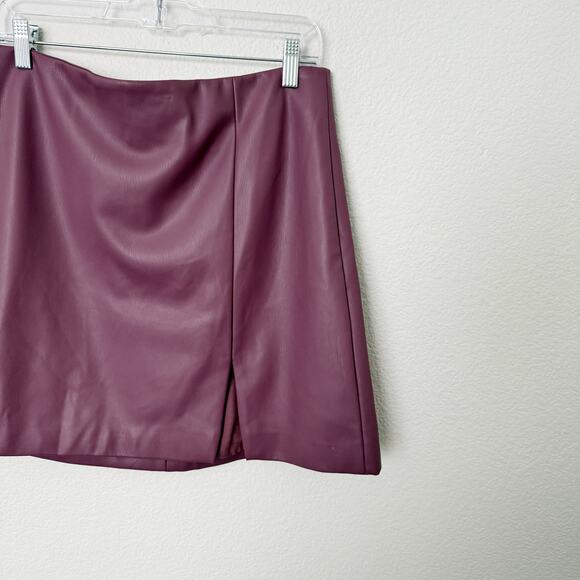 [Anthropologie] Maeve Purple Faux Leather Side-Slit Micro Mini Skirt NWT Size 12 - Picture 6 of 12